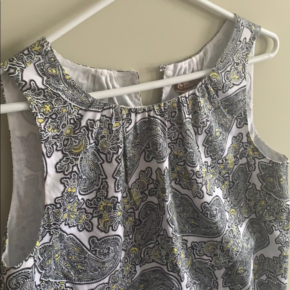 Michael Kors Sleeveless Paisley Blouse - Picture 2 of 6
